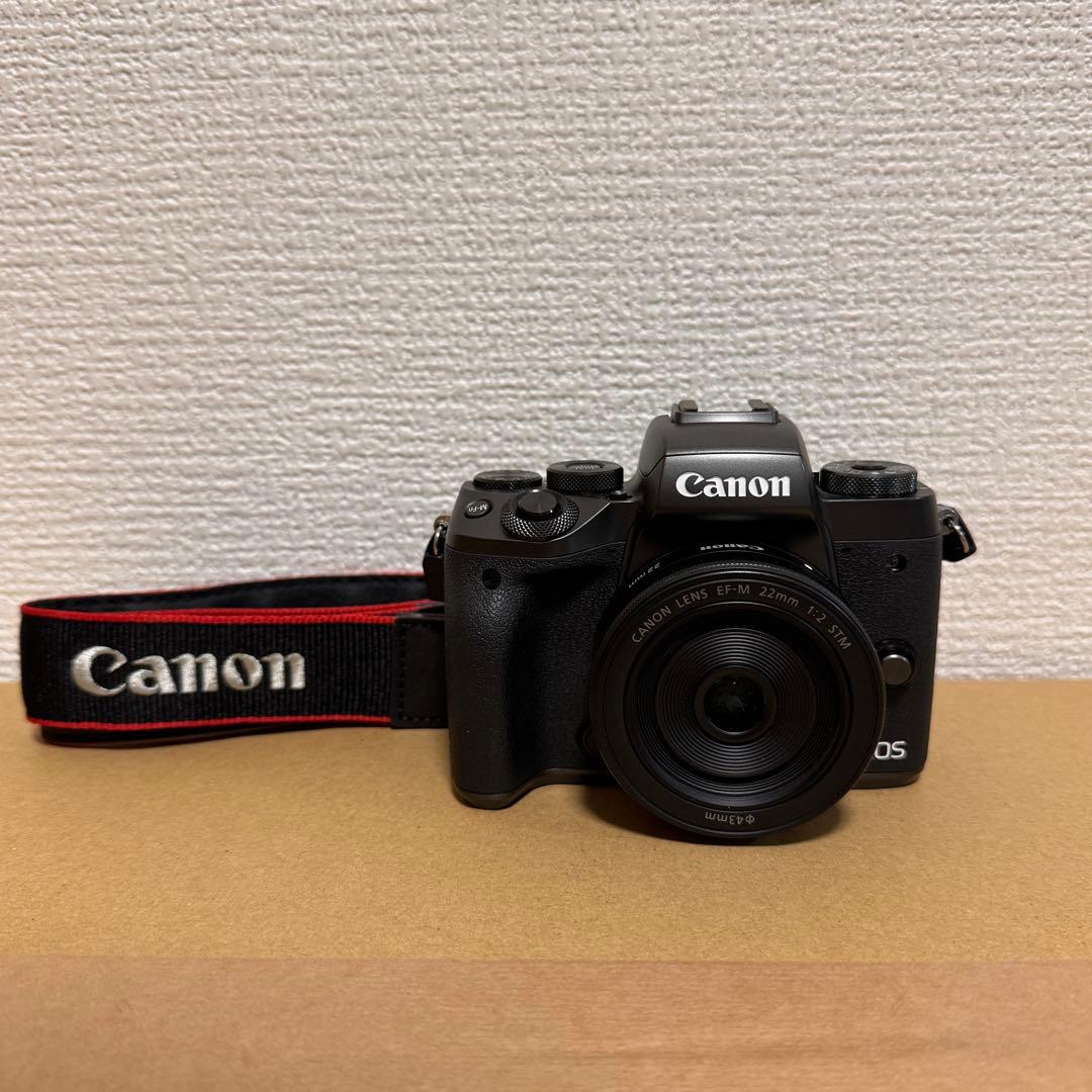 美品　Canon EOS M5 + EF-M22mm F2 STM セット