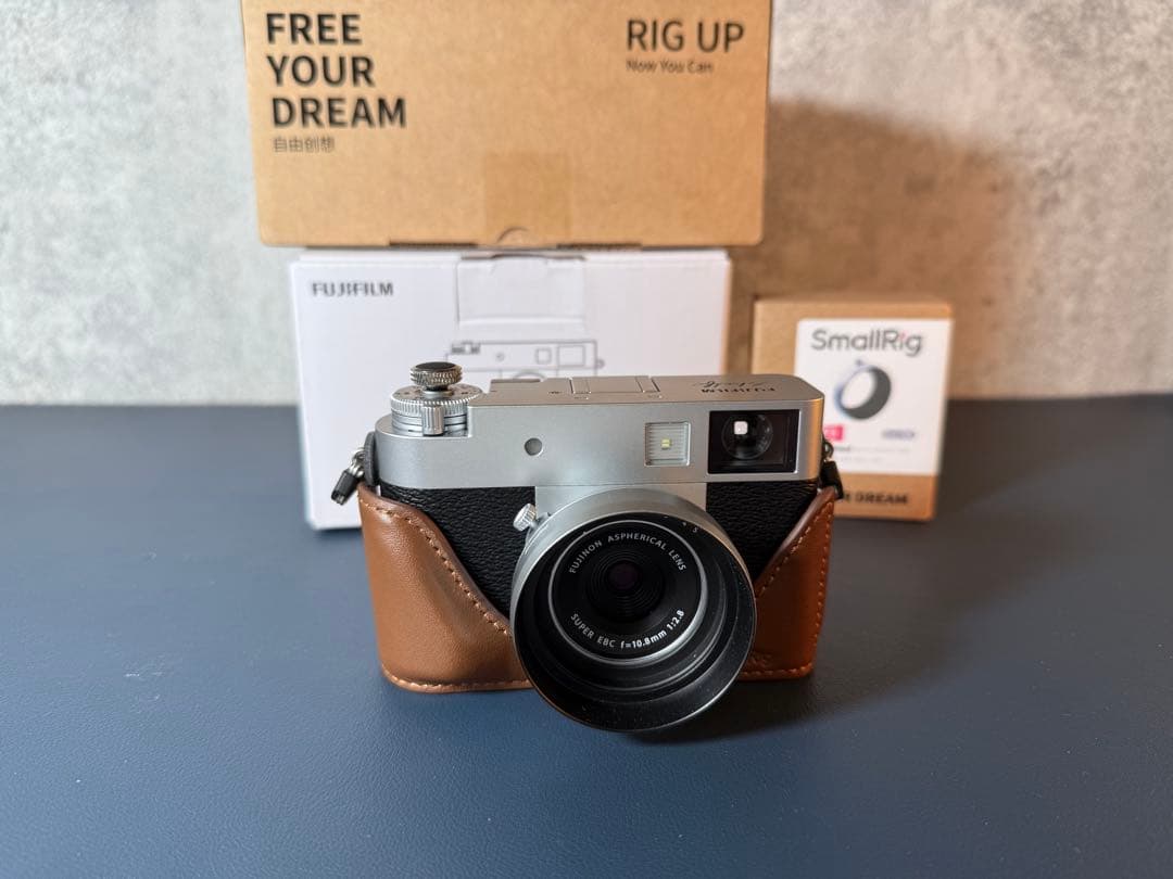 【10月23日迄値下げ中】FUJIFILM X half シルバーおまけ付