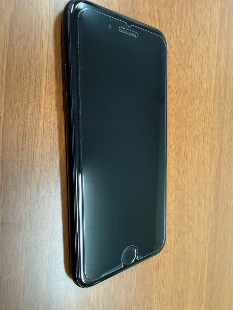 【美品】iPhone SE 第2世代 ブラック 64GB 本体 SIMフリー