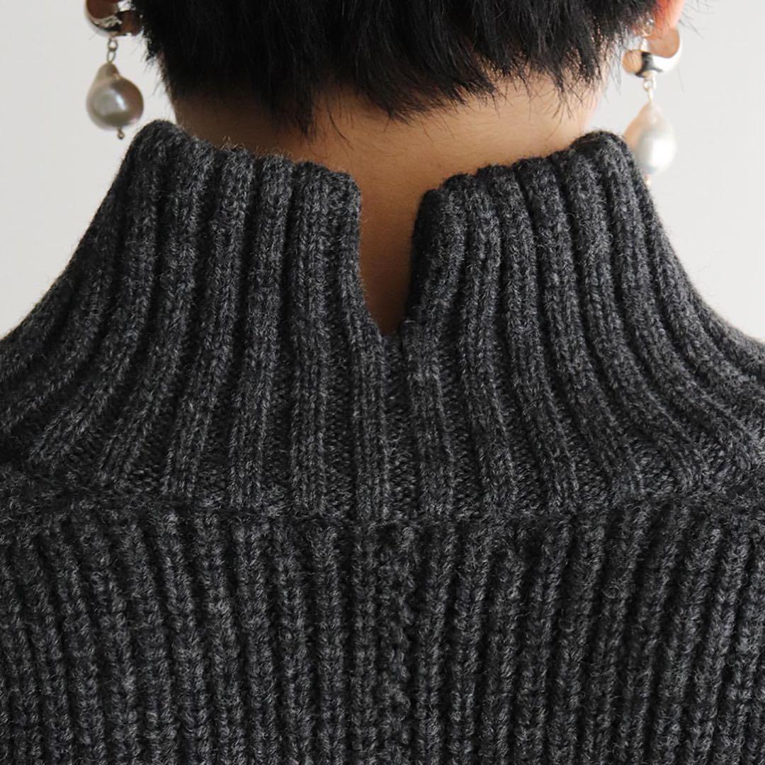 CINOH チノ／ウールオーバーサイズハーフジッパーニット