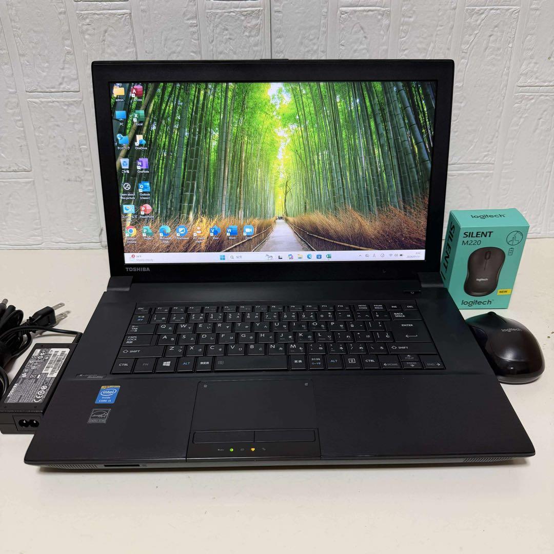Windows11 オフィス付き　Core i5 高速起動SSD 東芝ノートPC