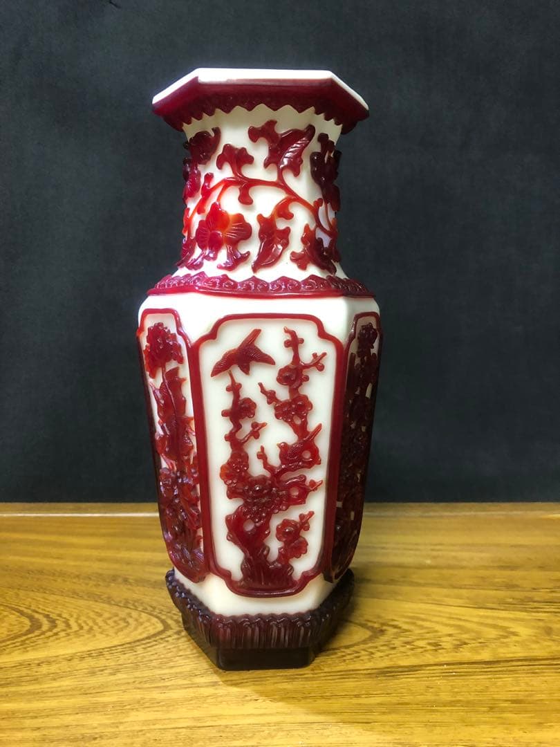 乾隆ガラス六角花瓶