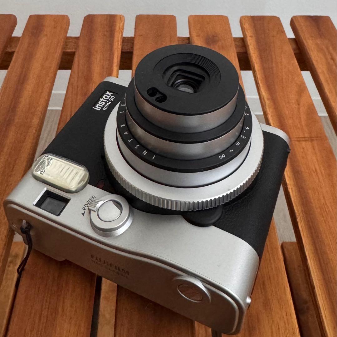 【大幅値下げ！】富士フイルム instax mini90 チェキ ネオクラシック