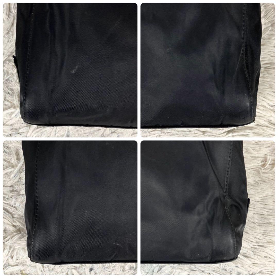 極美品 PRADA ナイロン ハンドバッグ 三角プレート ファスナー ブラック