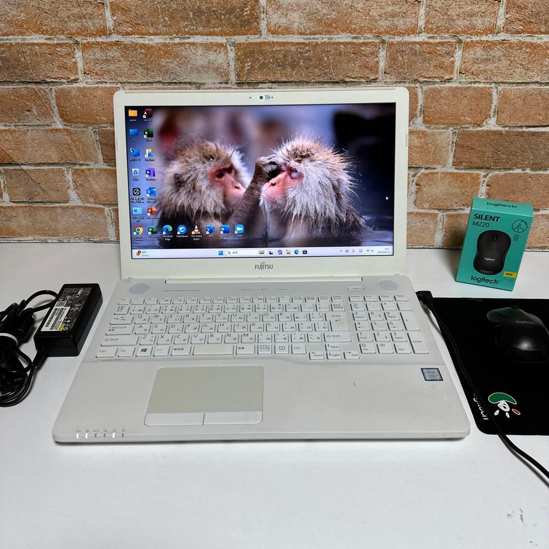 富士通ノート PC Core i7 SSD Webカメラ　Win11 オフィス付
