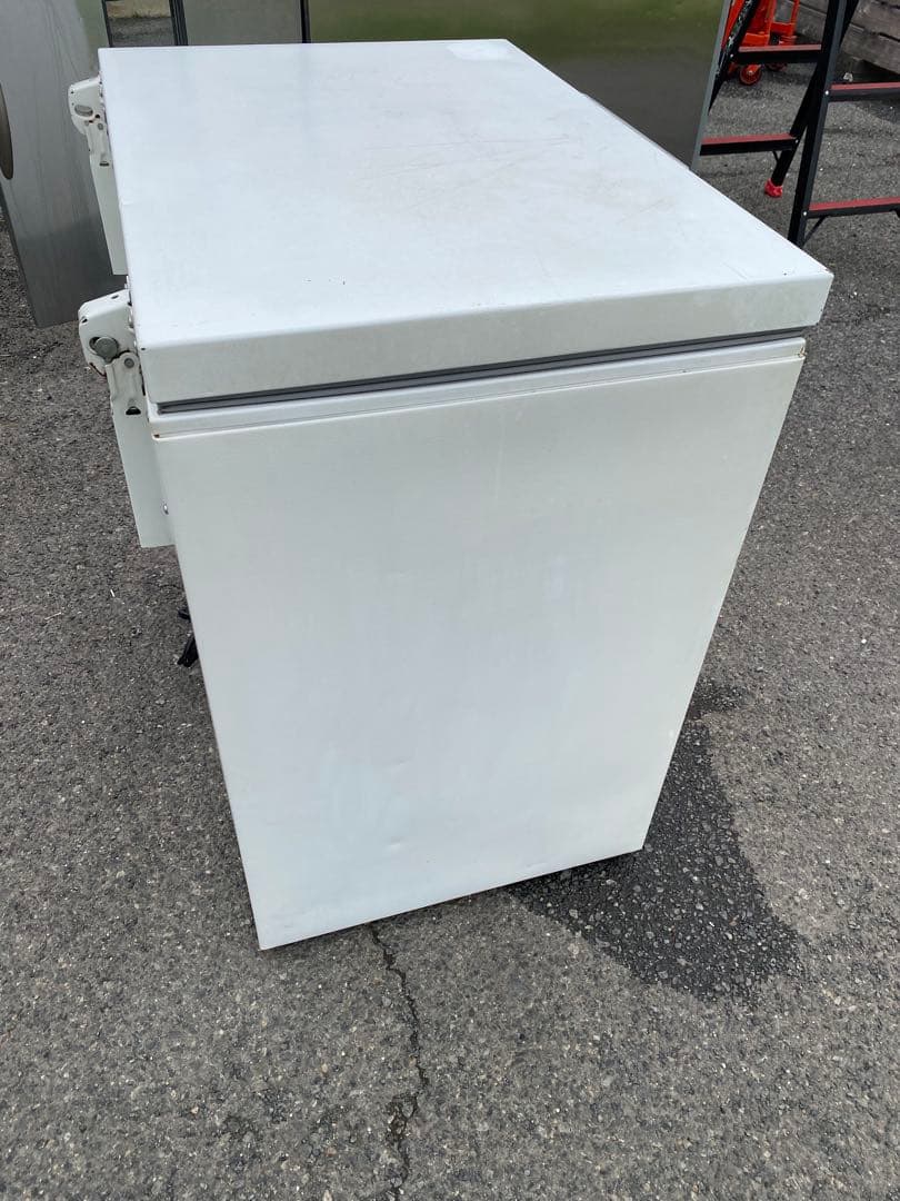 冷凍ストッカー　W800×D600×H880 100V