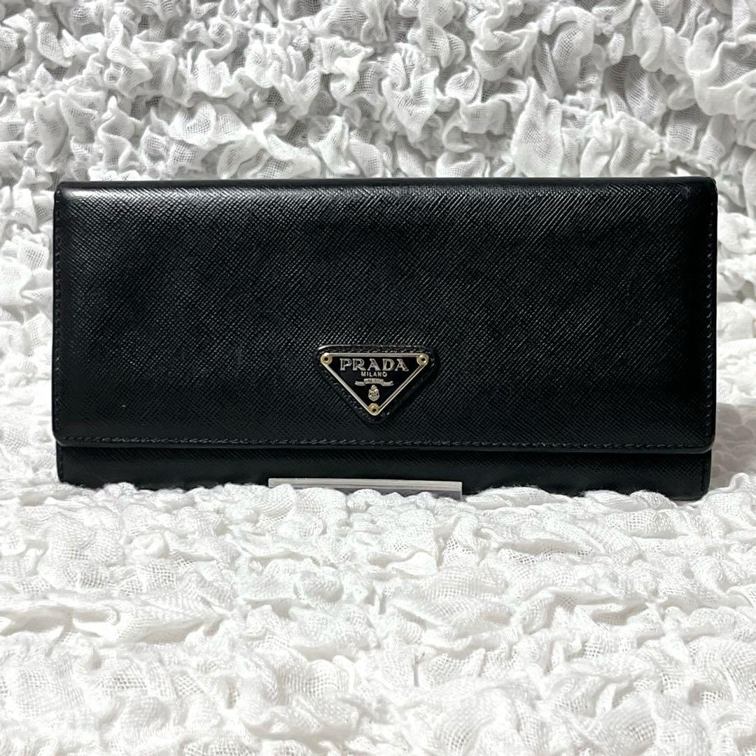 美品✨プラダ 2つ折り長財布 サイフィアーノレザー 三角プレート トライアングル