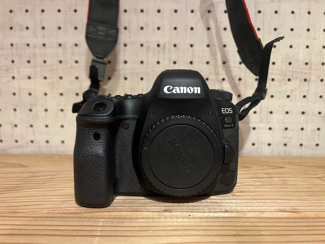 Canon EOS 6d mark2 ボディ