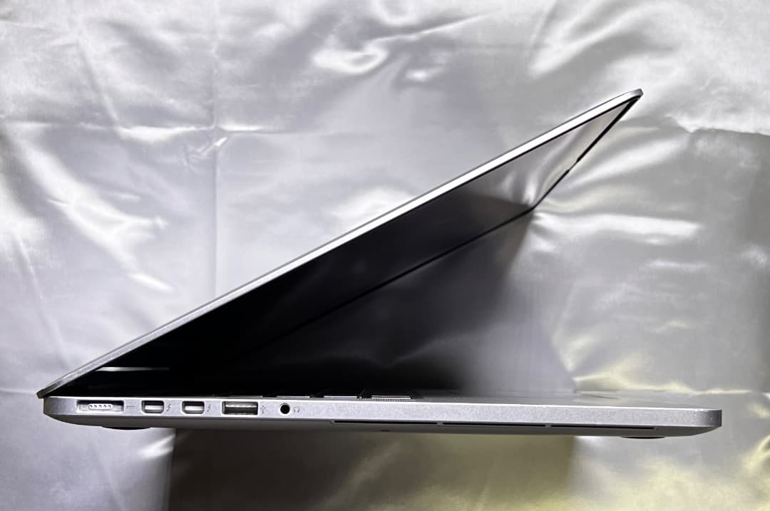 ダブルOS♪〜Mac & Windows 15インチ【CS6 / Office】