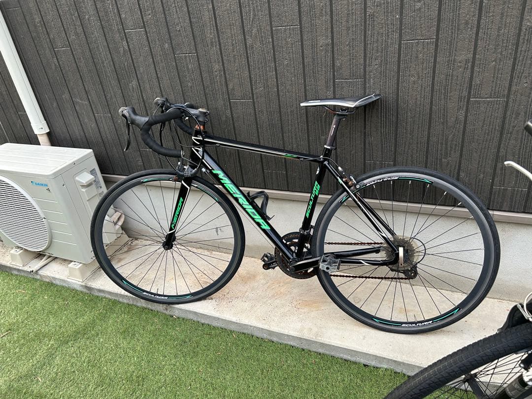 メリダ　ロードバイク ブラック/グリーン