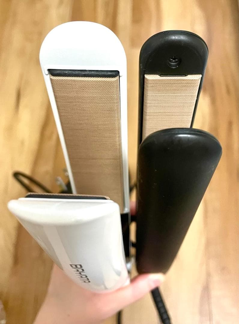 BAYATA ヘアアイロン シルクプロヘアアイロン【瞬間水分蒸発しない・120℃