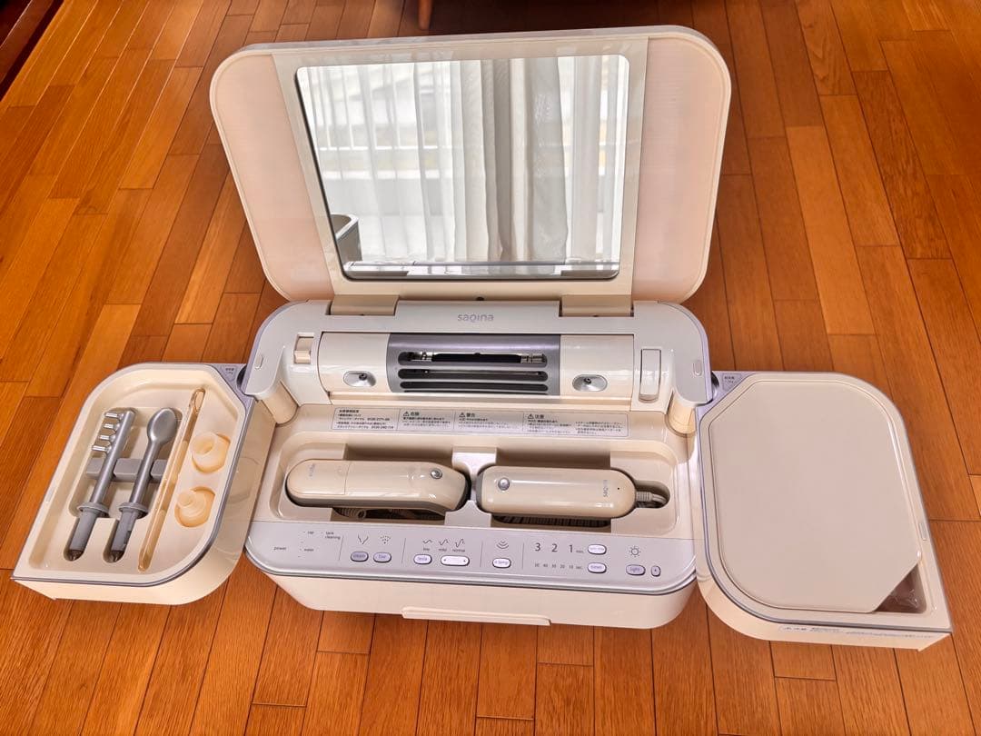 SAQINA サキナビジュー