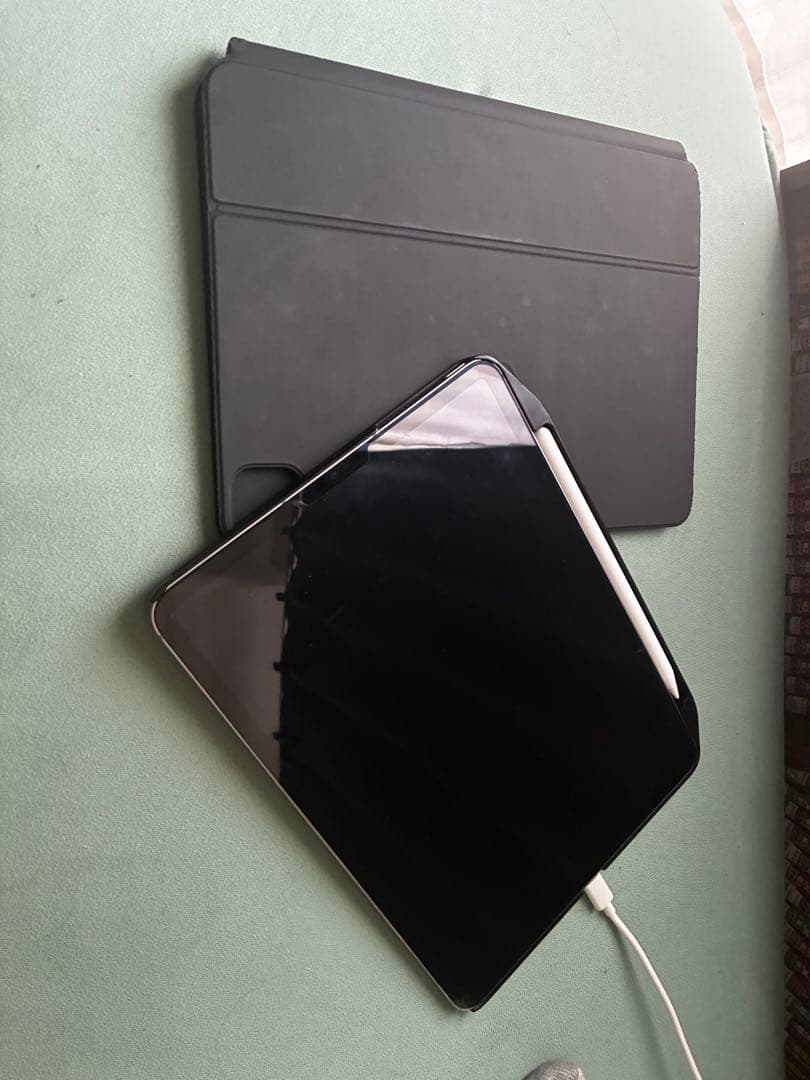 iPadPro、純正キーボード、Appleペンシル3点セット