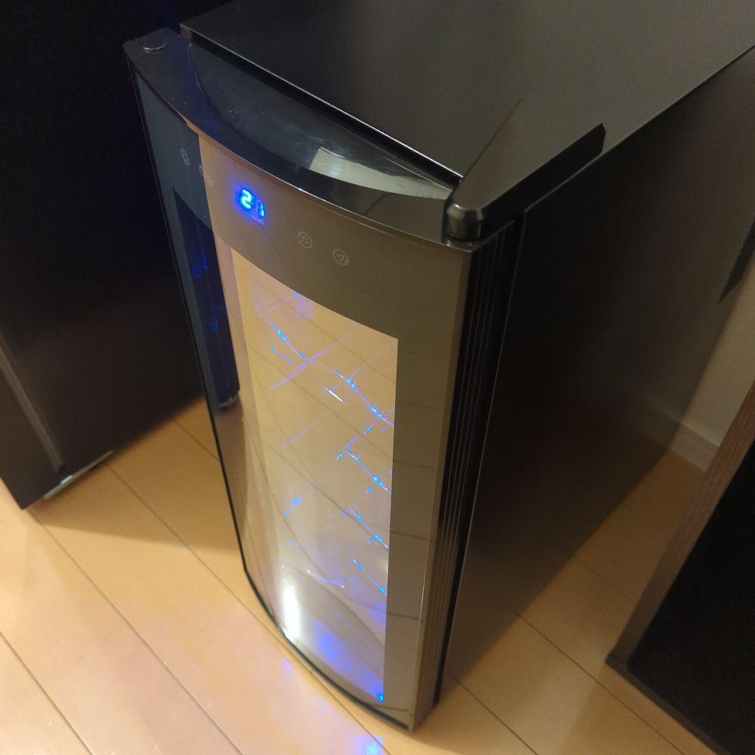 WIE 電子ミニワインクーラー 32L WIWCTE12BFGADX