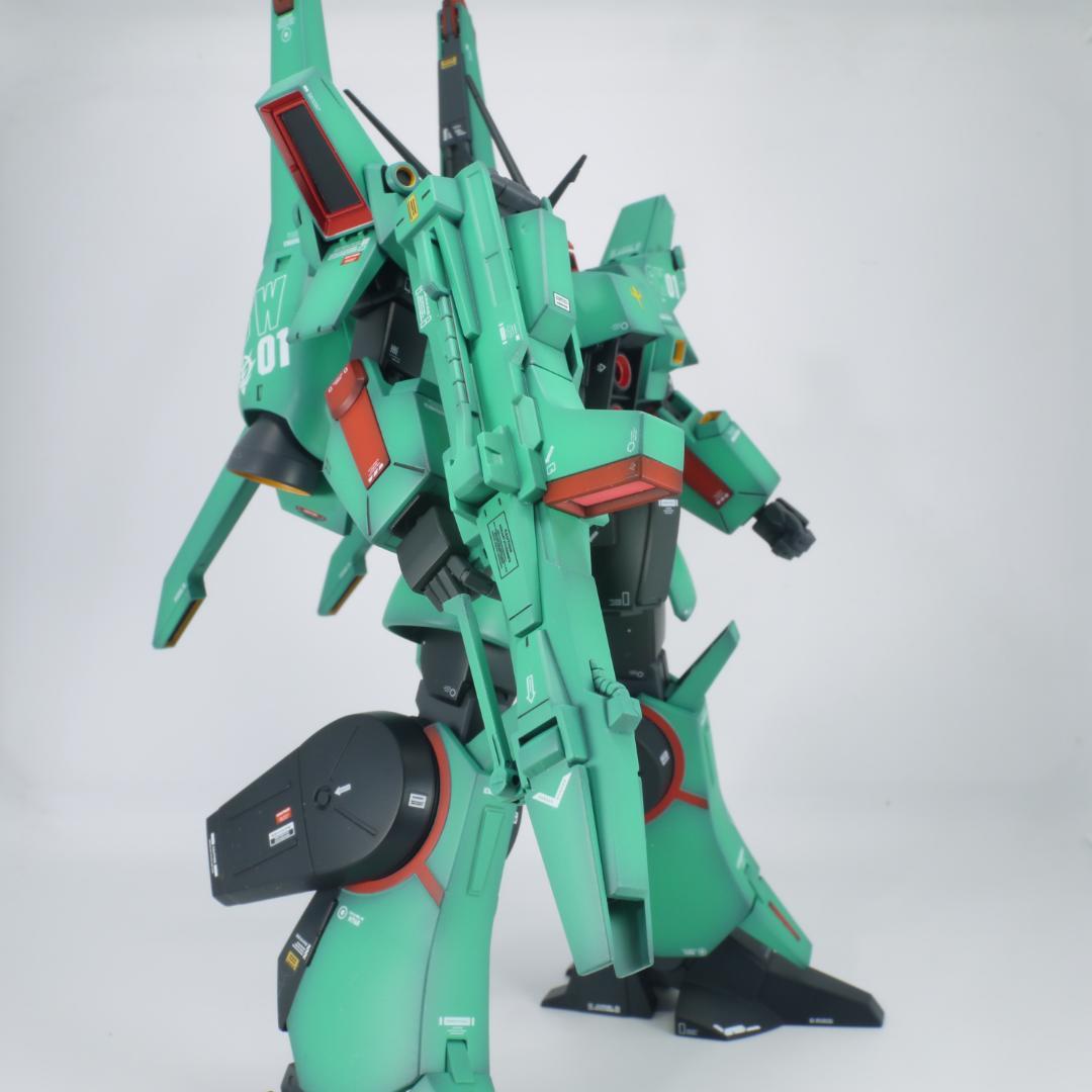 ガンプラ　HG ドーベンウルフ　全塗装　完成品