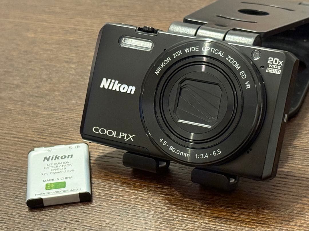 美品!! Nikon COOLPIX S7000 20倍光学ズーム