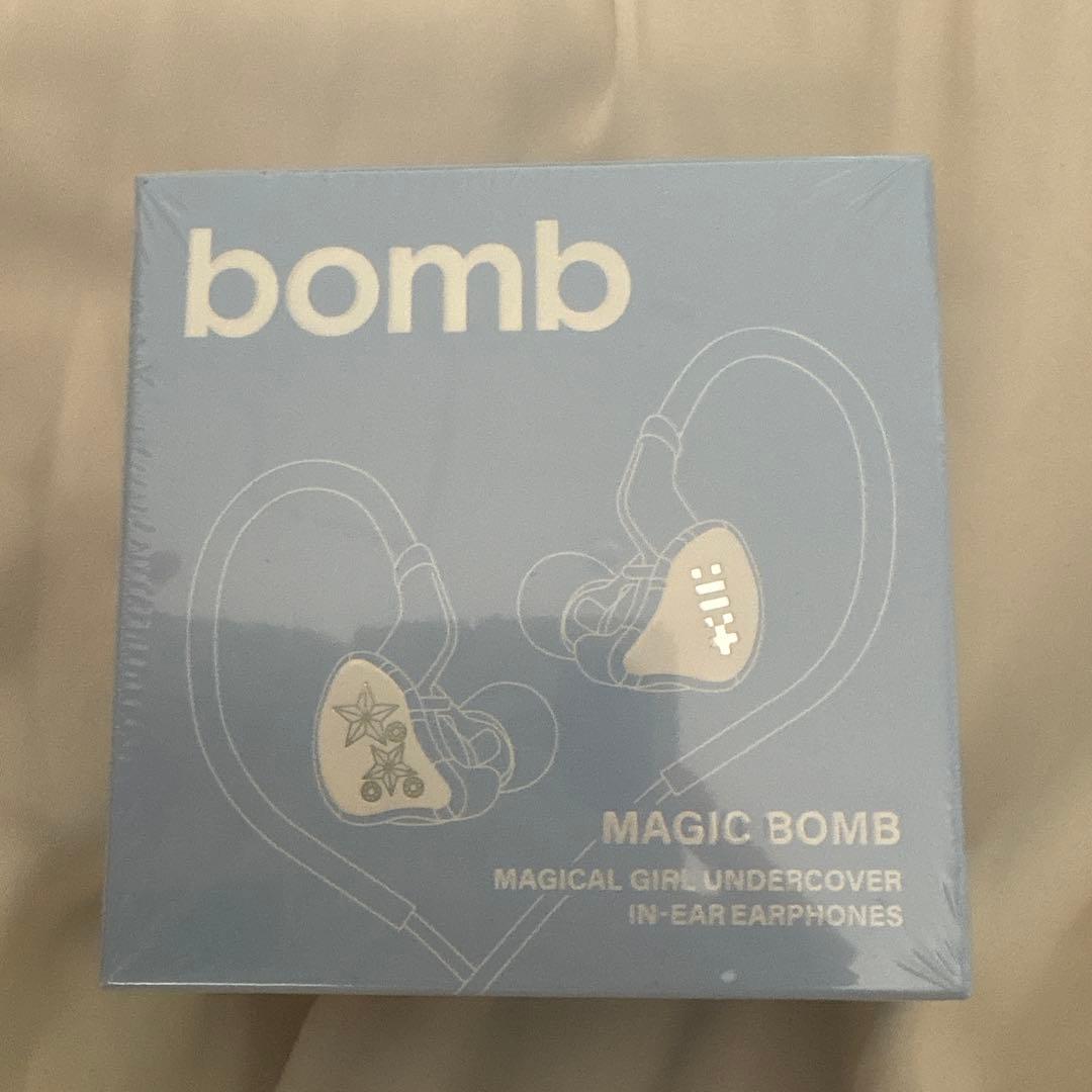 illit bomb イヤホン付きアルバム