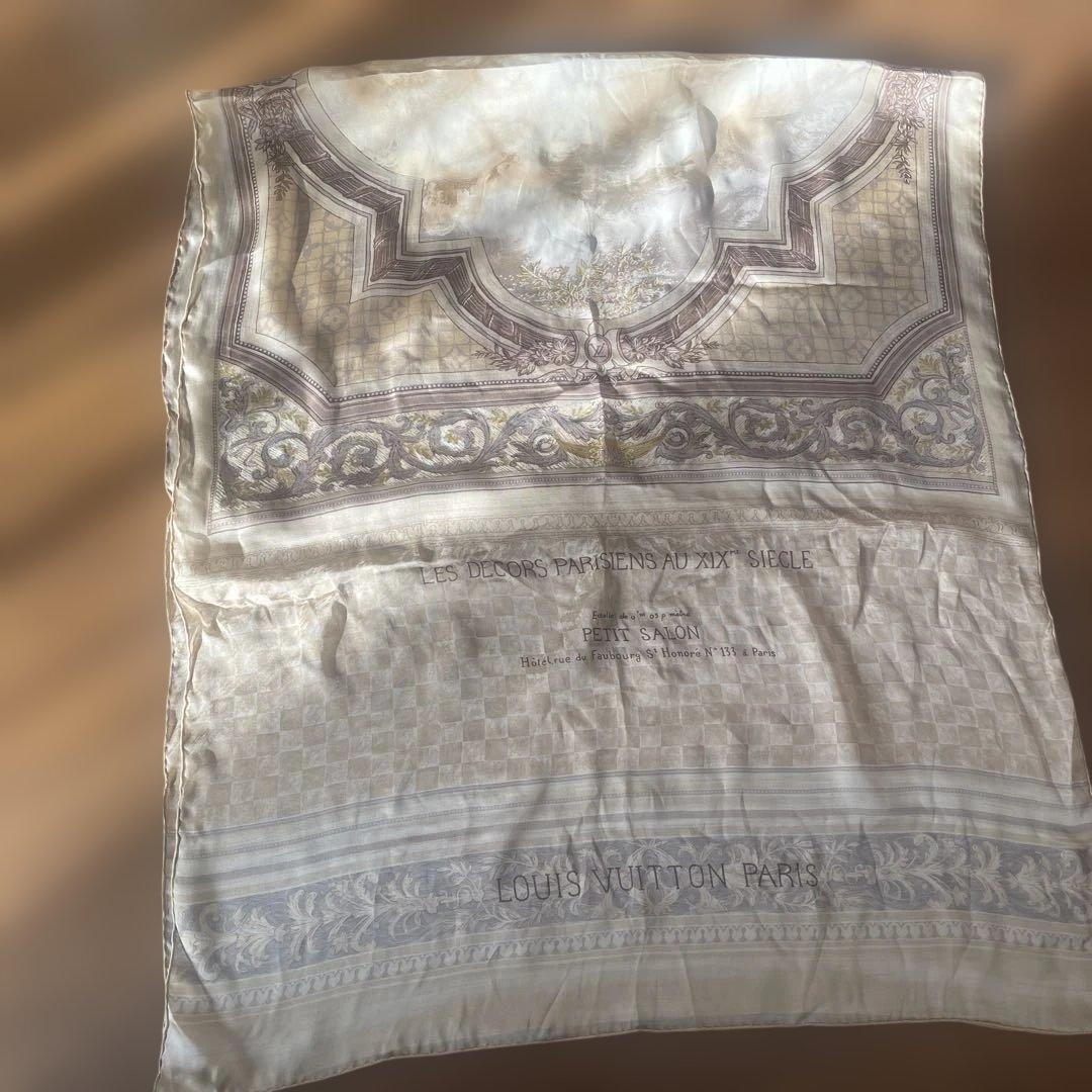LOUIS VUITTON アイボリー スカーフ