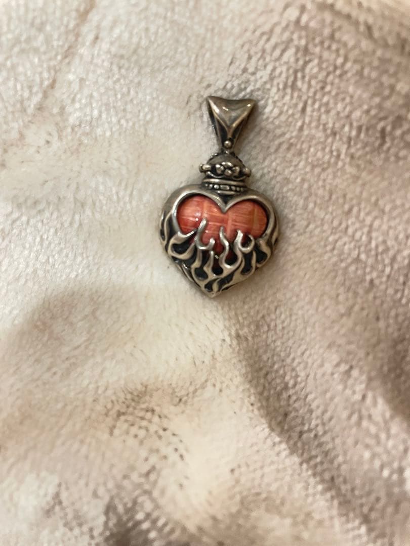 Leathers and Treasures フレイムハート 希少　即発送