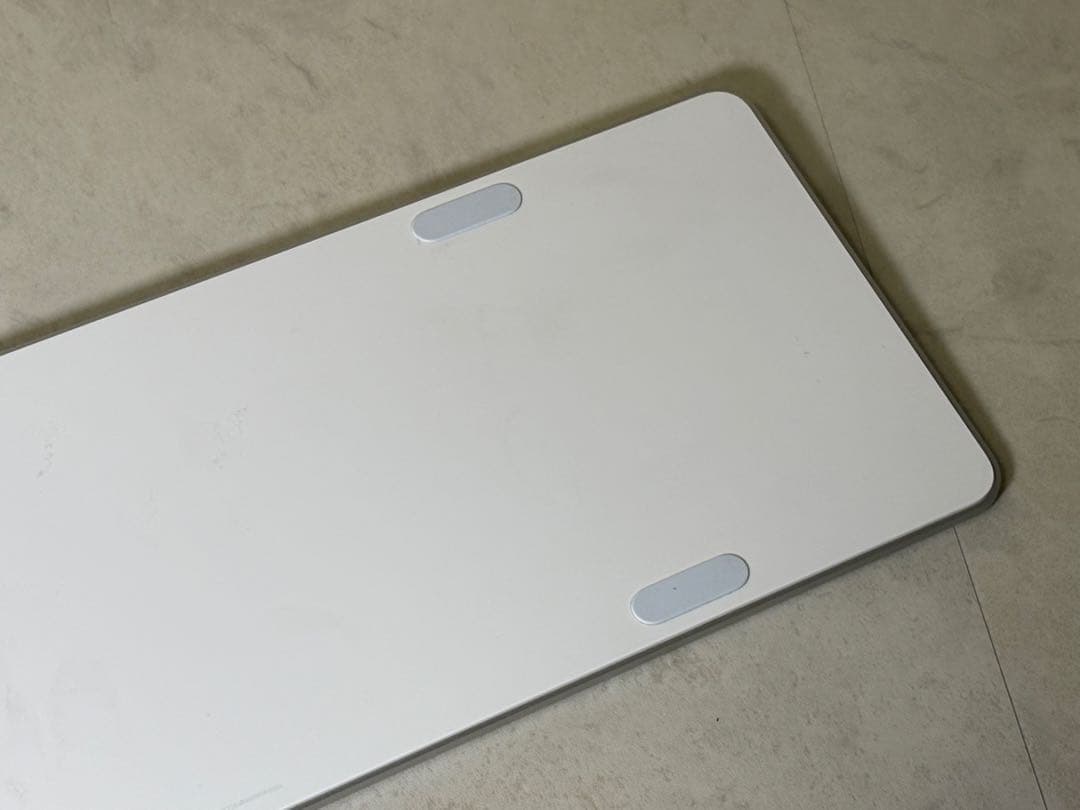 Apple Magic Keyboard A2520 ホワイト ライトニング端子