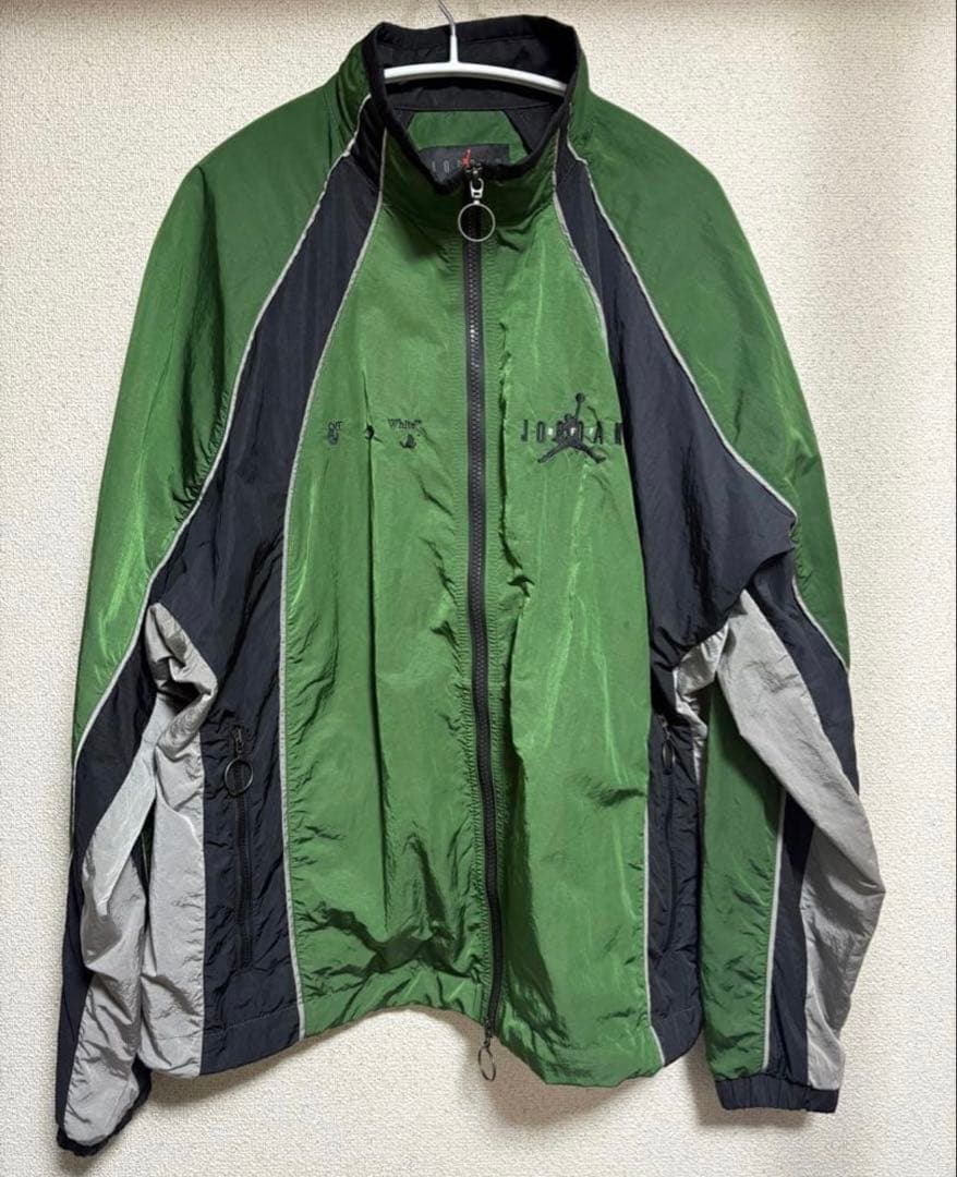 Lサイズ トラックジャケット ナイキ ジョーダン オフホワイト ナイロン