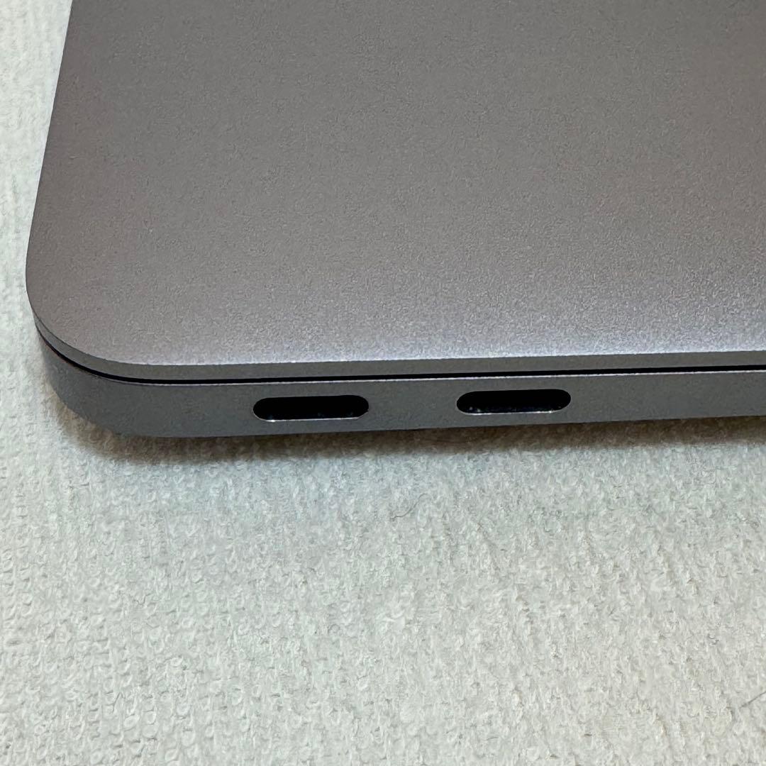 M1 MacBook Air メモリ8GB SSD256GB スペースグレイ
