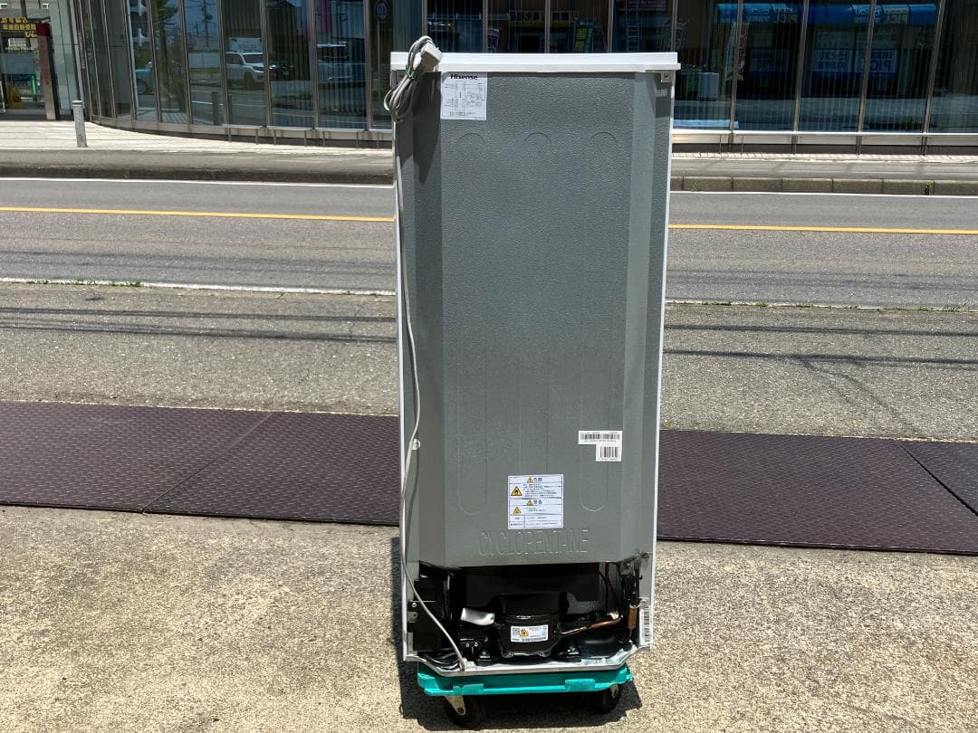 愛知岐阜/送料込★ハイセンス　134L冷凍冷蔵庫 HR-D1303　2020年製