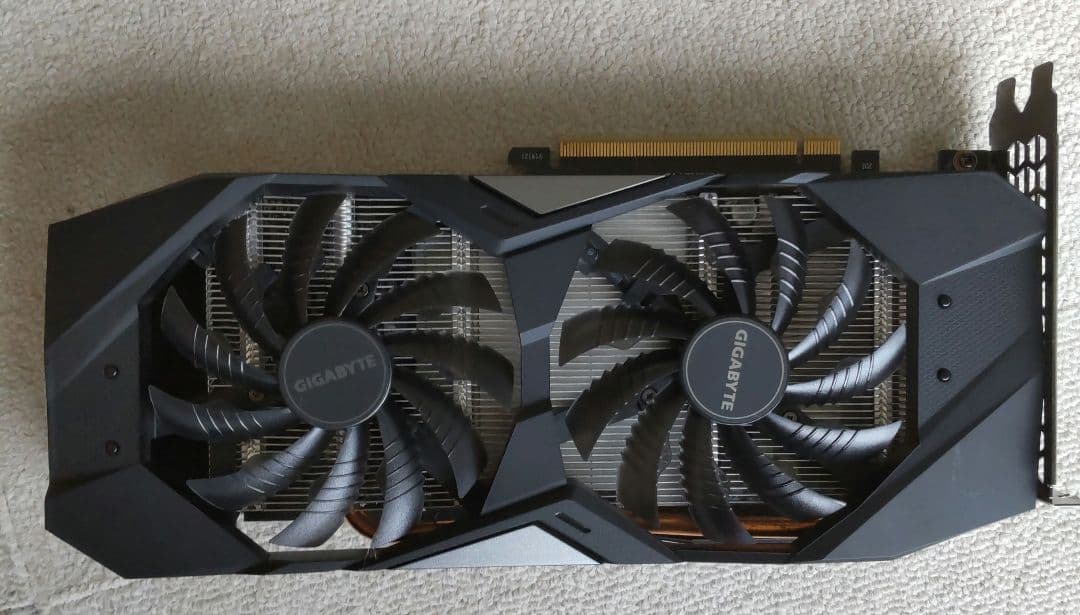 GIGABYTE　GeForce RTX 2060 SUPER 8G　美品