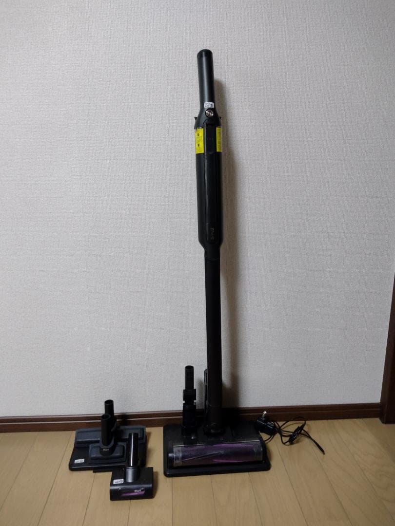 シャーク★コードレスクリーナー★CS601JBK★バッテリー新品と同等★1