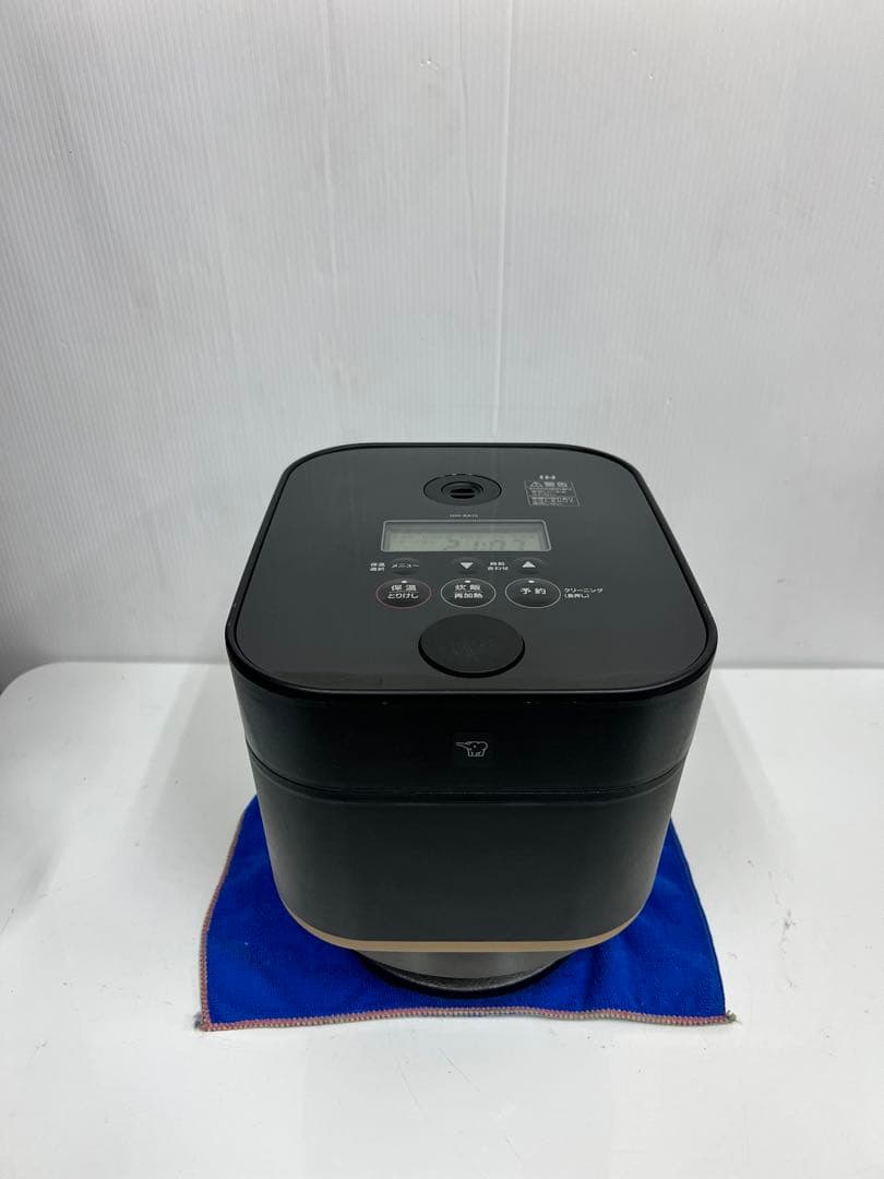 象印 ZOJIRUSHI 圧力IH炊飯器 NW-SA10-BZ 2022年齢