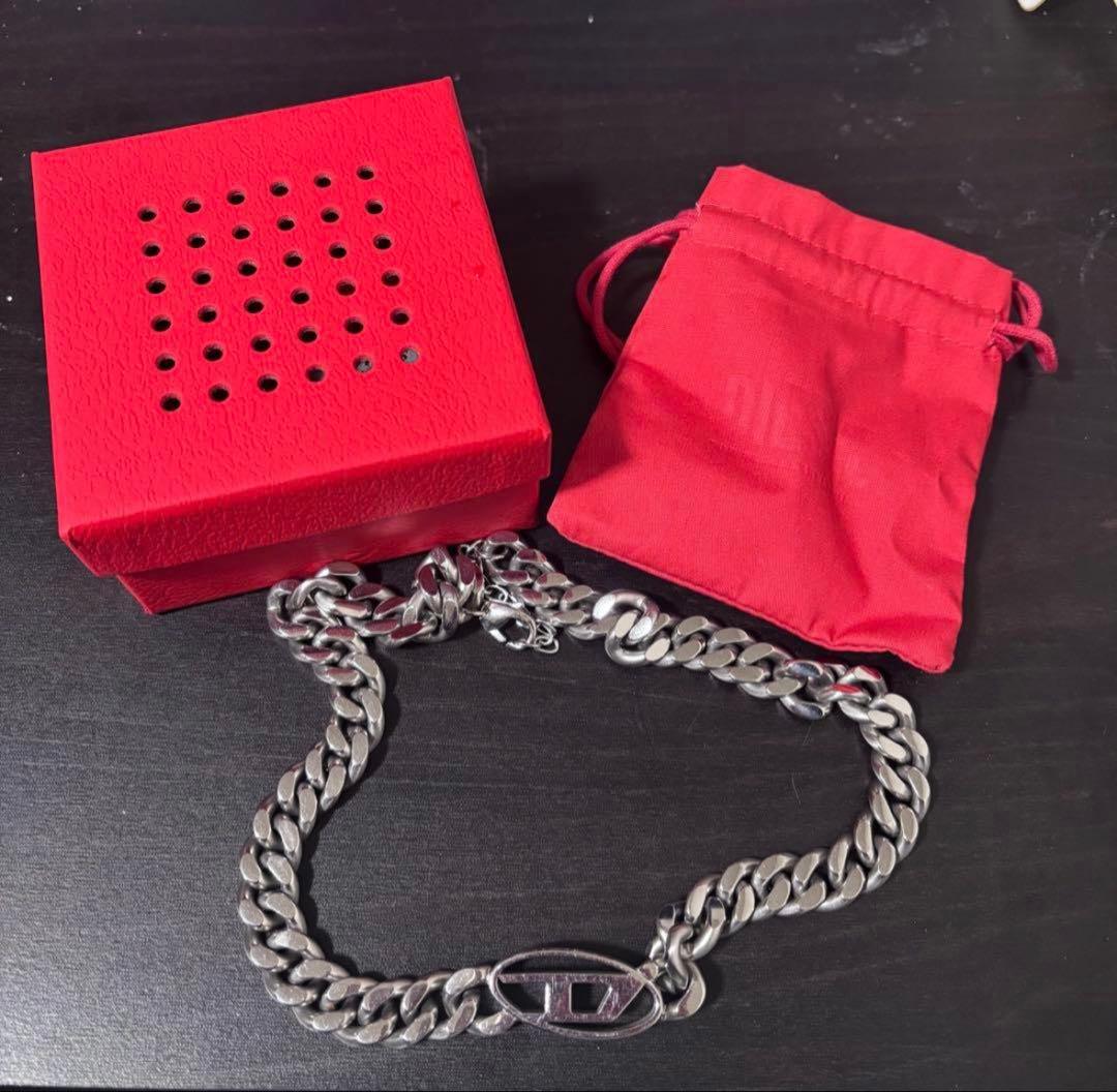 ディーゼル　ステンレススチールチェーンネックレス