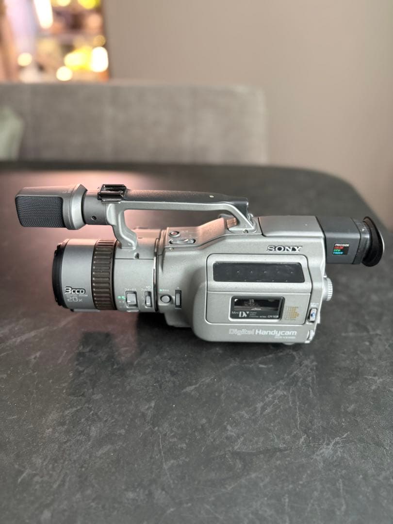 ビデオカメラ SONY VX1000