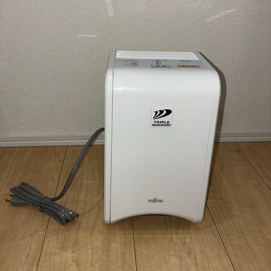 未使用　新品　脱臭機　Plazion　富士通　DAS-15E-W