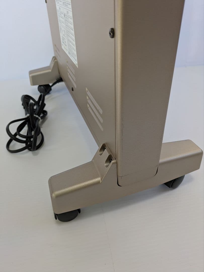 【美品】　遠赤外線暖房器 　サンルミエ キュート 　E800LS　日本製