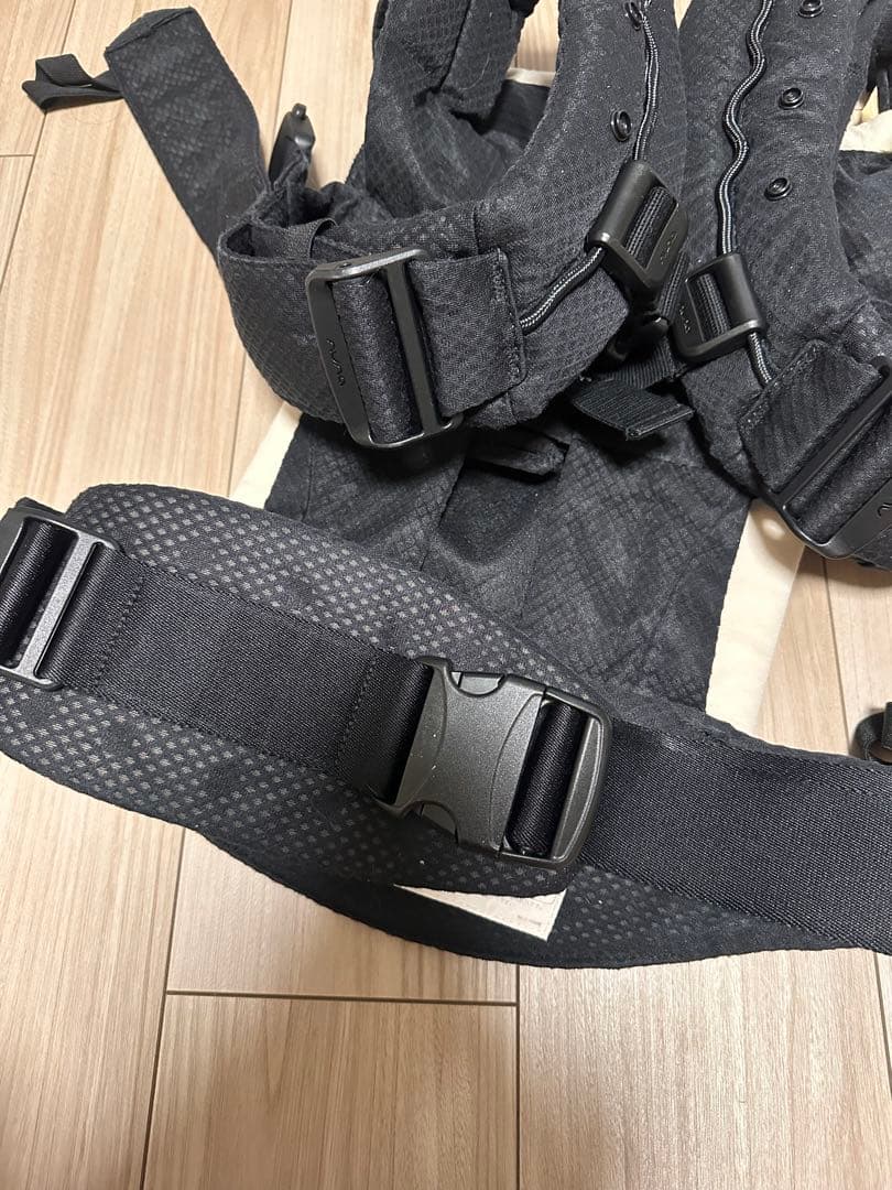 【今週末限定再値下げ】nuna cudl clik 抱っこ紐 キャビア