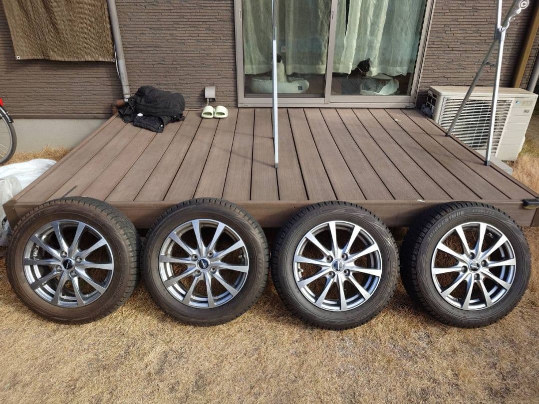ブリヂストンスタッドレスタイヤ185/60R15値下げしました