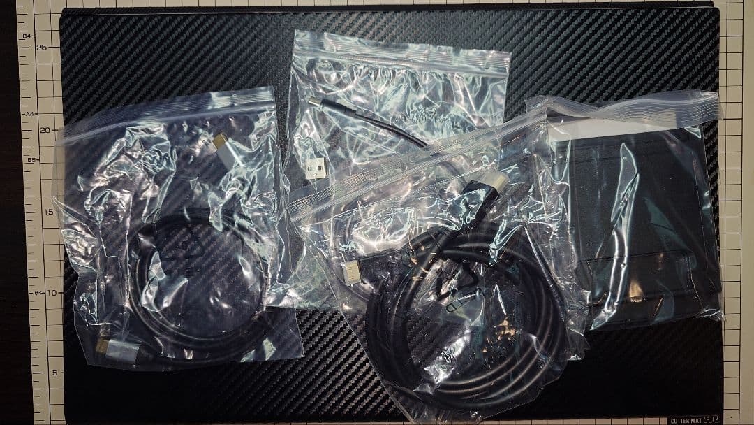 Acouto モバイルモニター 2K 17.3インチ xc17pro