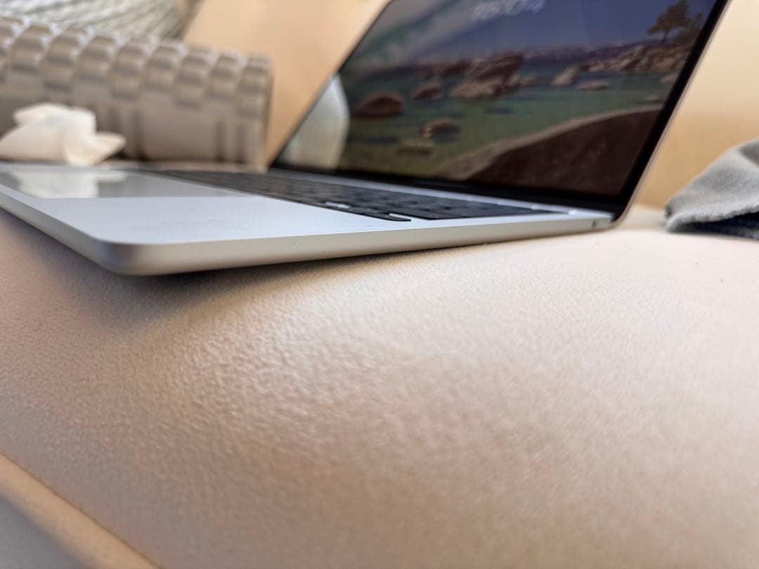 MacBook本体 日本語配列キーボード 充電器付き