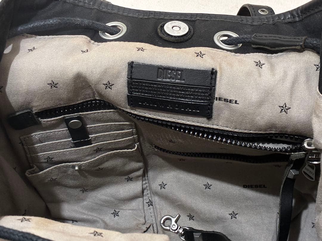 DIESEL スタッズ付き黒トート+ショルダー 2wayバッグ