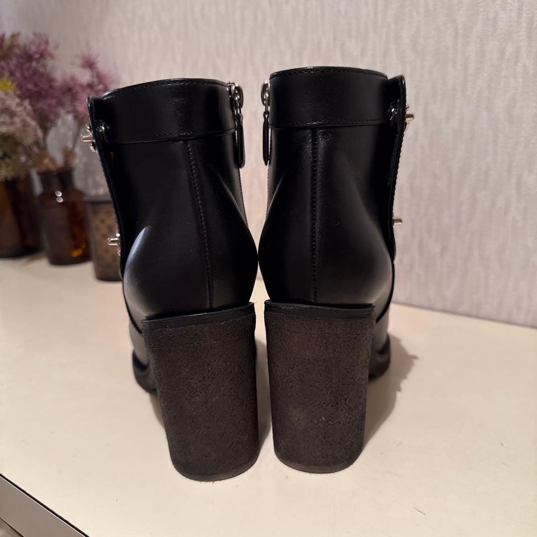 CHANEL ターンロックブーツ　38