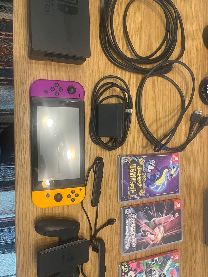 Nintendo Switch 本体 紫とオレンジ Joy-Con付き