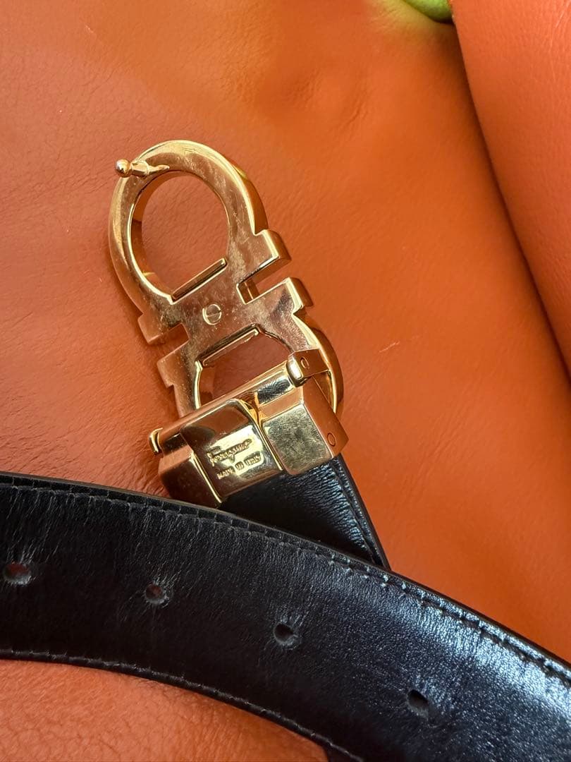 Ferragamo リバーシブルベルト ブラウン ブラック