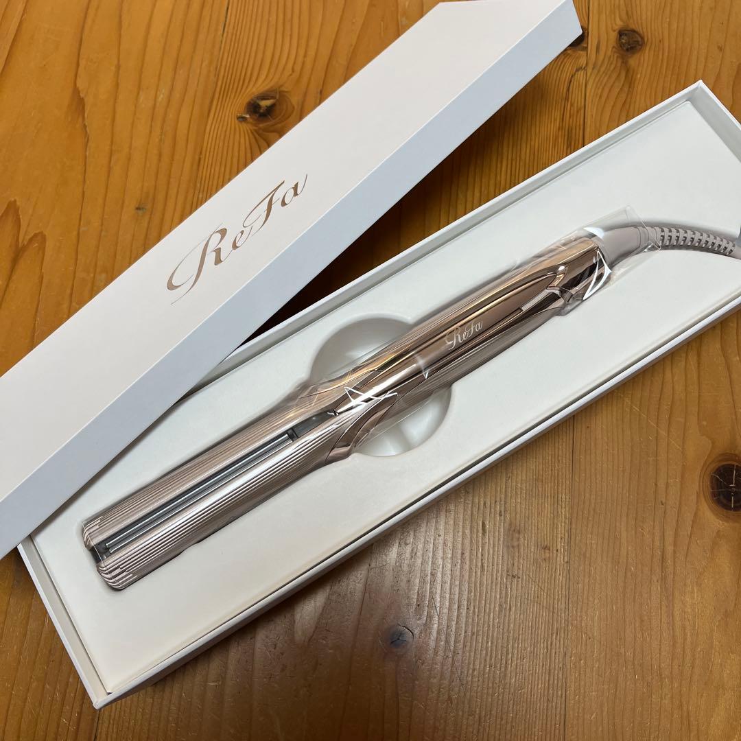 リファ　ストレートアイロン　プロ＋　最新モデル