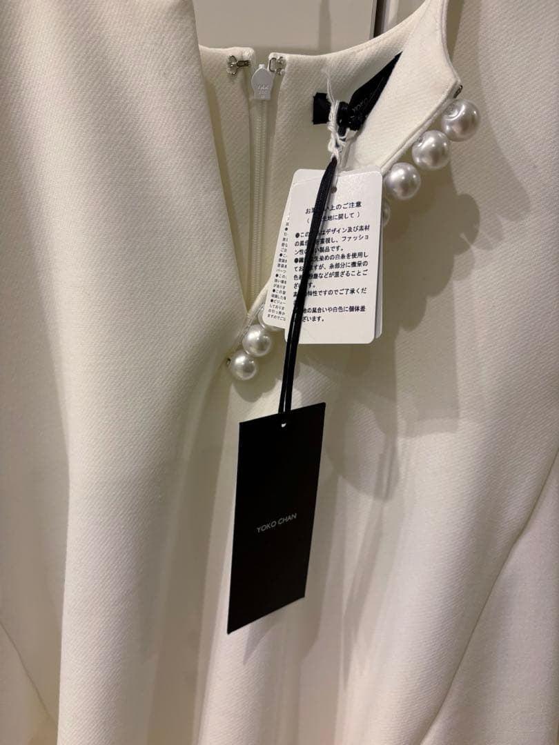 【新品】YOKO CHAN（ヨーコチャン）のパール付きブラウス　36 白