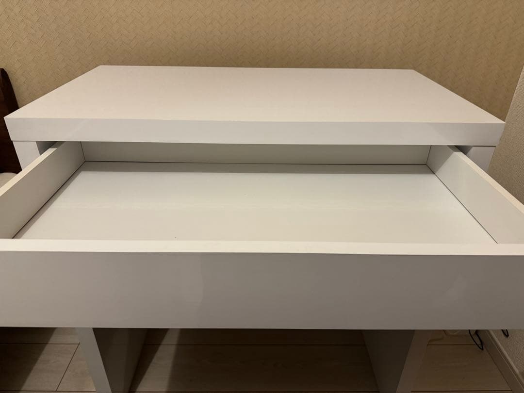 Alice ドレッサー　デスク　ホワイト　白　メイク台