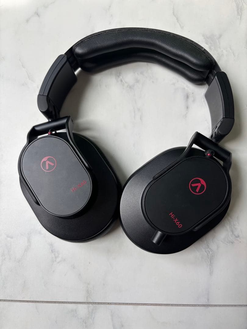 Hi-x60 Austrian Audio モニターヘッドフォン　密閉型