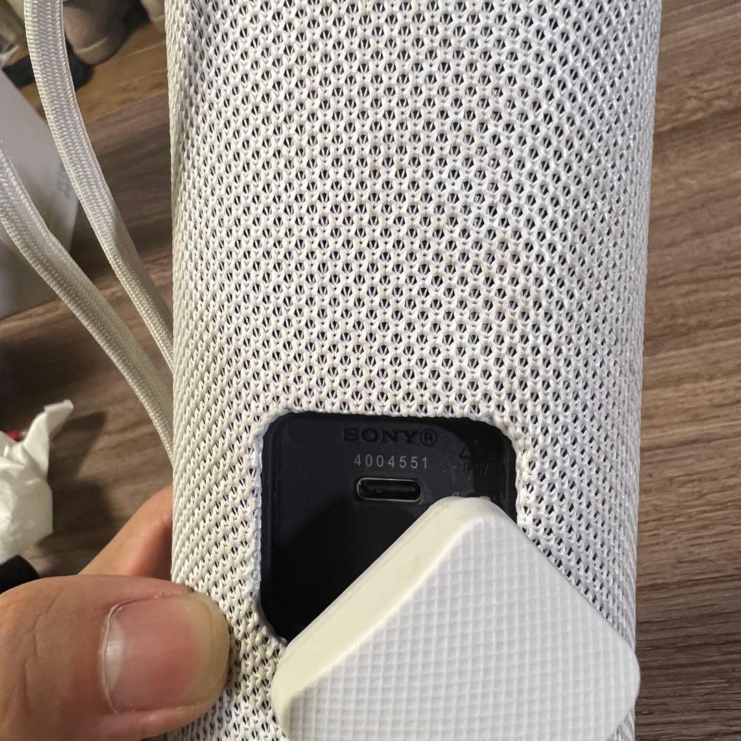 SONY ULT FIELD 1 ホワイト ワイヤレススピーカー