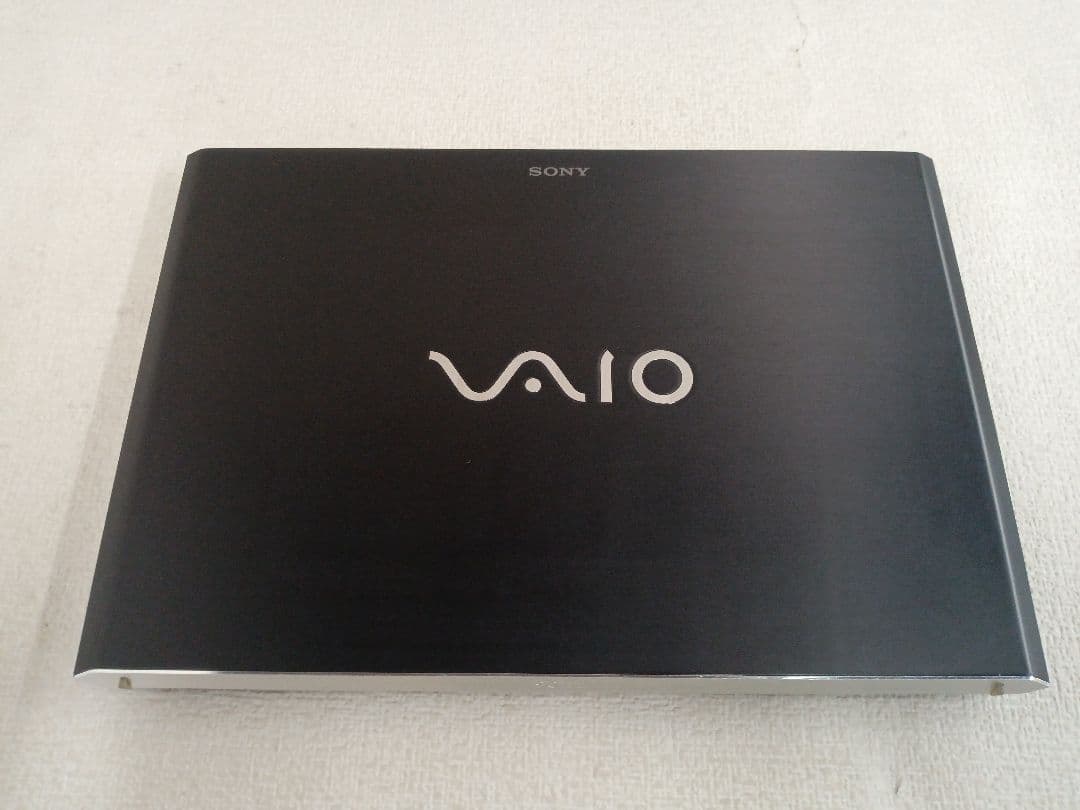 Λ Sony SVP112A1CN ストレージ無 8GB