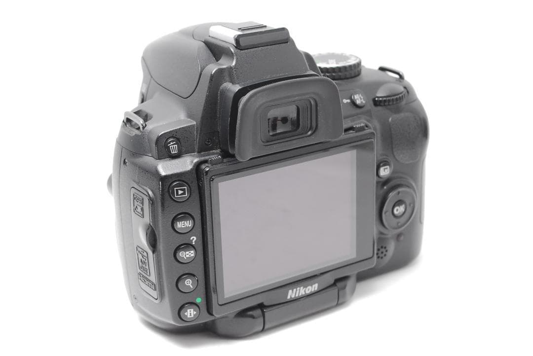 【動画・自撮りOK】Nikon D5000　スマホ転送　バリアングル液晶