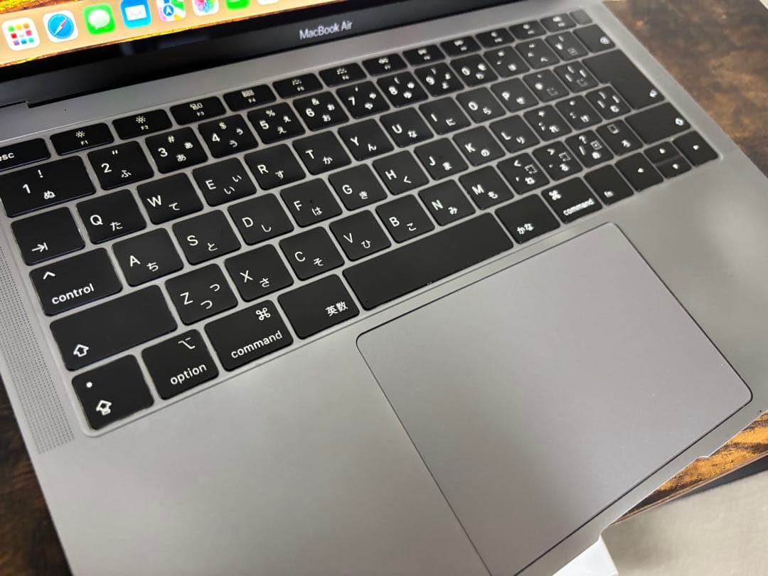 【超美品！完動品】 MacBook Air retina 2018 i5